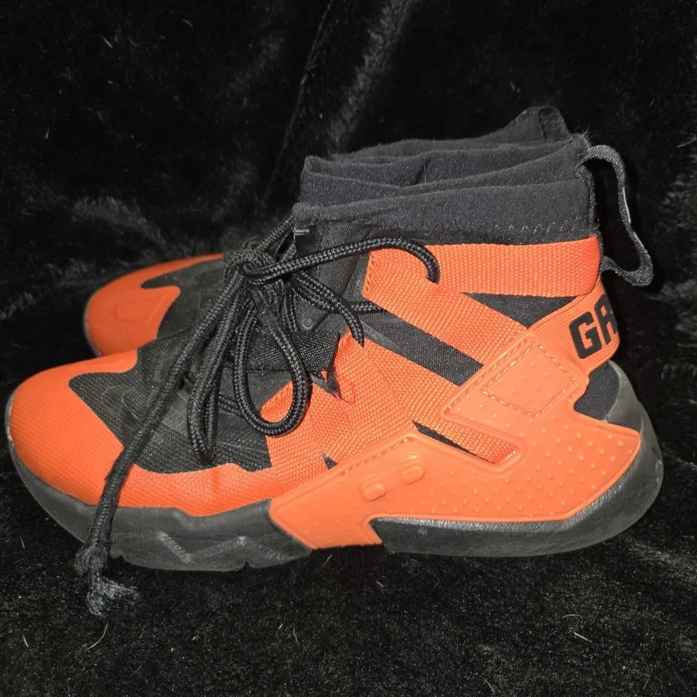 Nike Black and Orange Athletic Sneakers